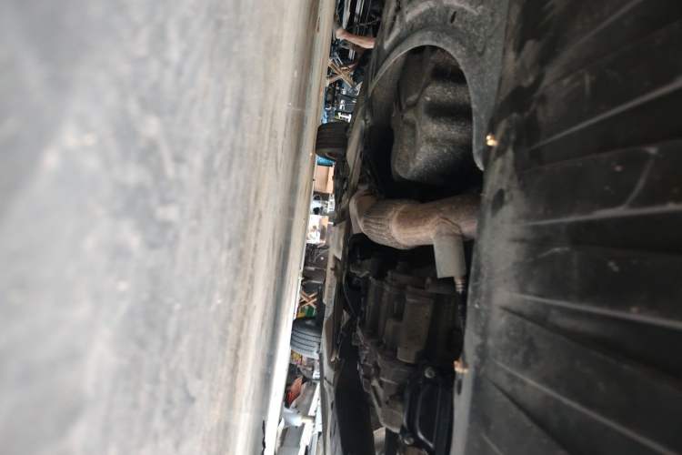 Used Buick GL6 2019 18T 6-Seater Elite Version China VI Standard Chassis Front