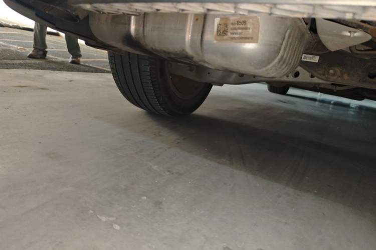 Used Buick GL6 2019 18T 6-Seater Connected Luxury Version China VI Standard Chassis Rear Left
