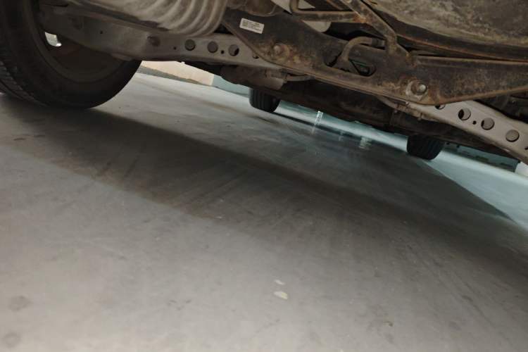 Used Buick GL6 2019 18T 6-Seater Connected Luxury Version China VI Standard Chassis Rear