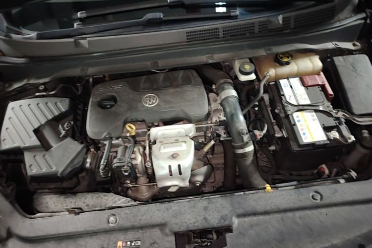 Used Buick GL6 2019 18T 6-Seater Connected Luxury Version China V Standard Engine Bay
