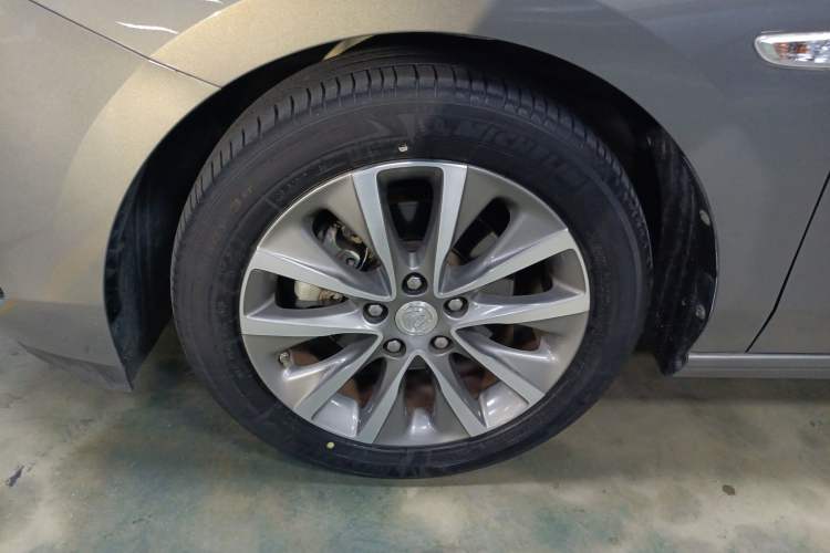 Used Buick GL6 2019 18T 6-Seater Connected Luxury Version China VI Standard Exterior 1