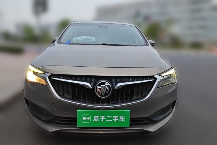 Used Buick GL6 2019 18T 6-Seater Connected Luxury Version China VI Standard Front
