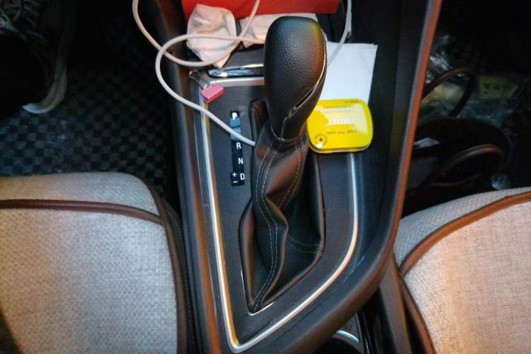 Used Buick GL6 2019 18T 6-Seater Connected Luxury Version China V Standard Gear Lever