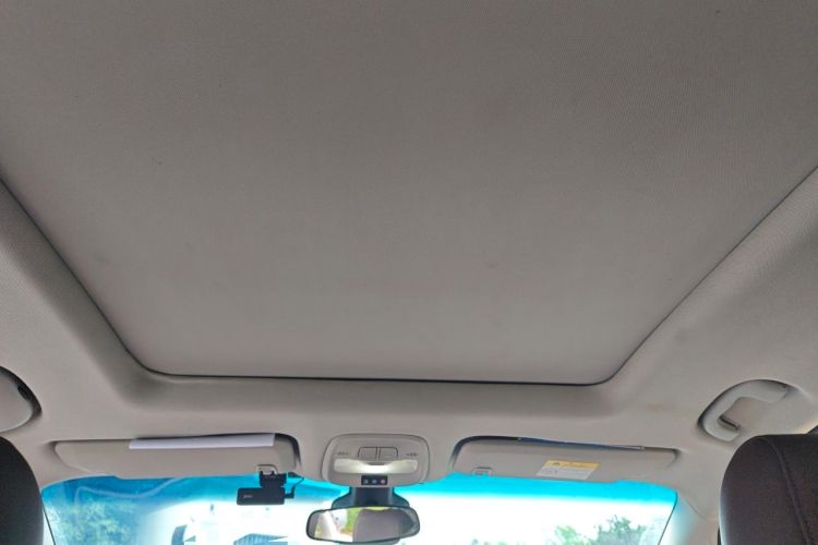 Used Buick GL6 2019 18T 6-Seater Connected Luxury Version China VI Standard Headliner