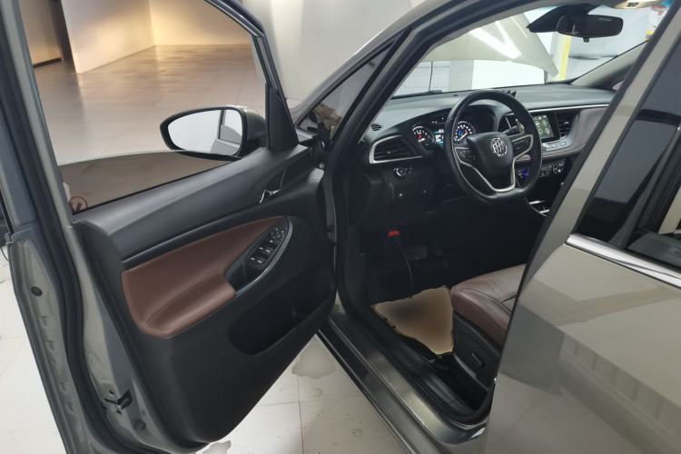Used Buick GL6 2019 18T 6-Seater Connected Luxury Version China VI Standard Interior 3