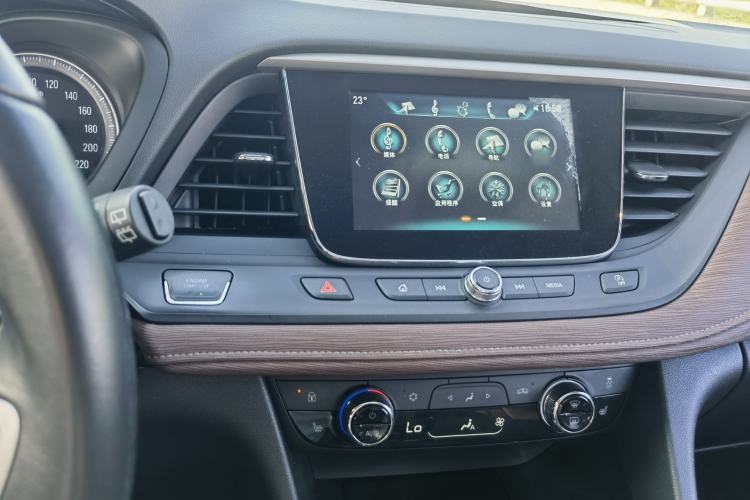 Used Buick GL6 2019 18T 6-Seater Connected Luxury Version China VI Standard Interior 6
