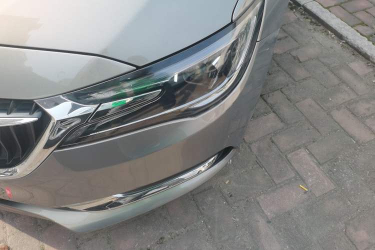 Used Buick GL6 2019 18T 6-Seater Connected Luxury Version China VI Standard Left Front Headlight