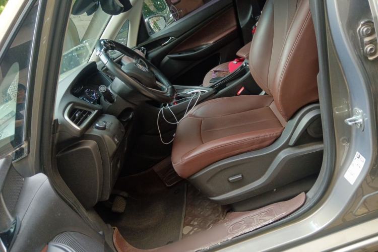 Used Buick GL6 2019 18T 6-Seater Connected Luxury Version China VI Standard Left Front Seat