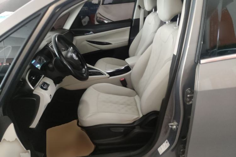 Used Buick GL6 2019 18T 6-Seater Elite Version China VI Standard Left Front Seat