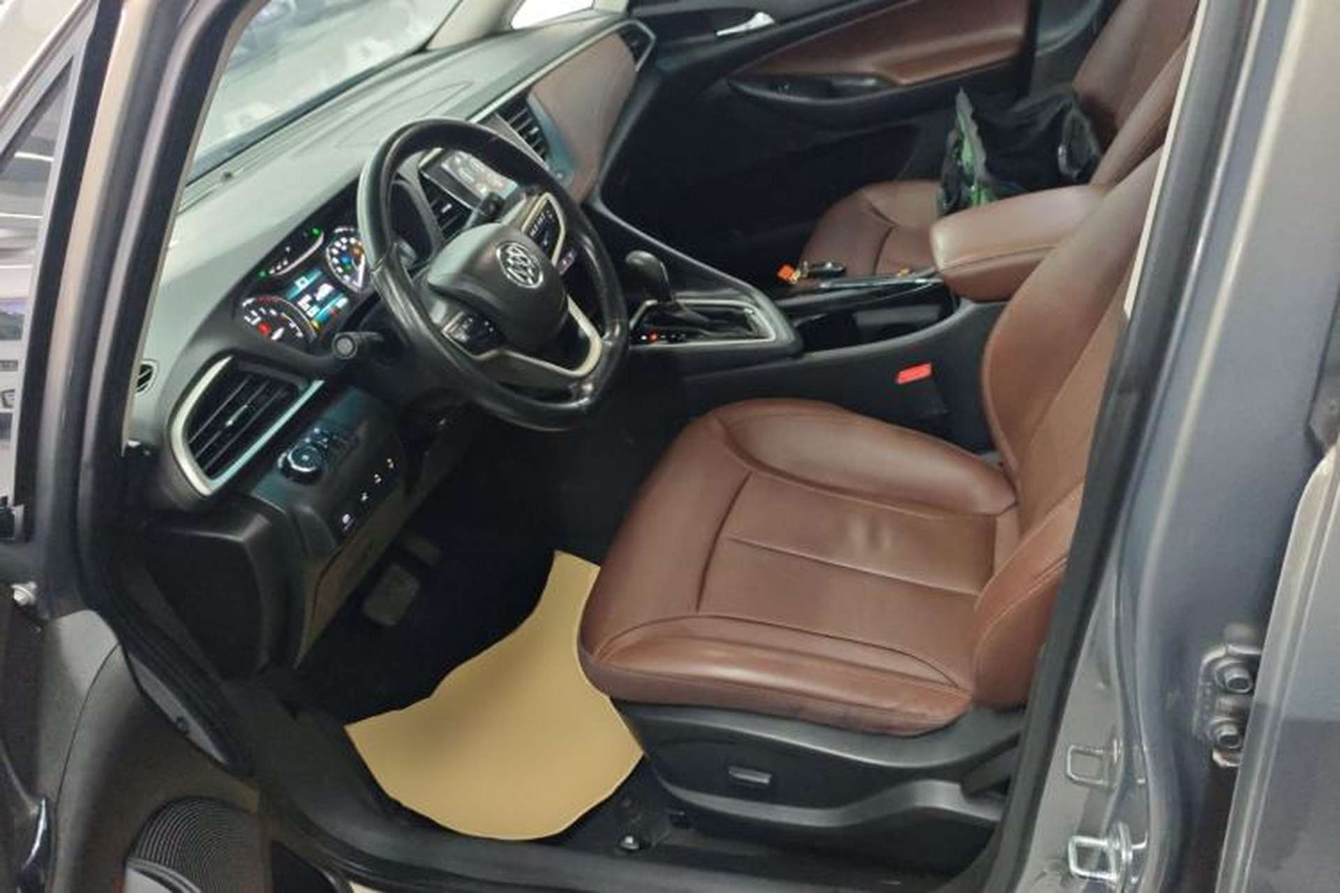 Used Buick GL6 2019 18T 6-Seater Connected Luxury Version China VI Standard Left Front Seat