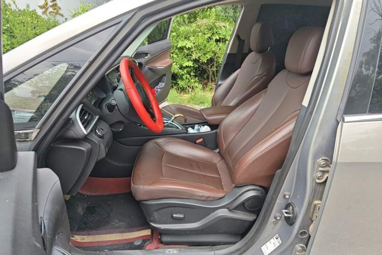 Used Buick GL6 2019 18T 6-Seater Connected Luxury Version China VI Standard Left Front Seat