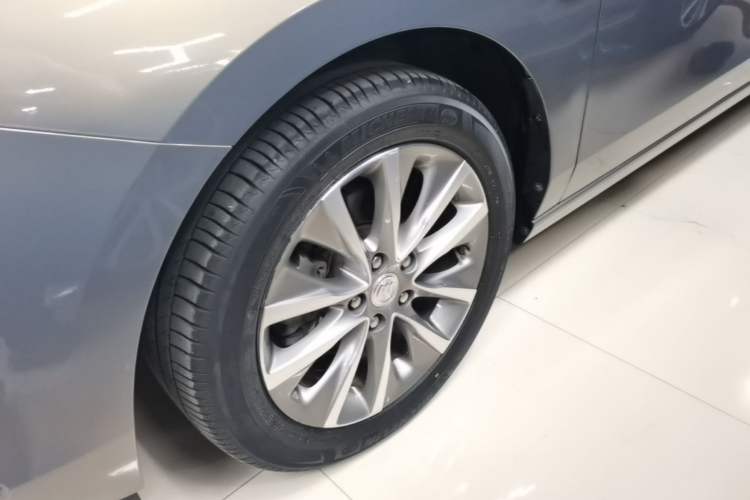 Used Buick GL6 2019 18T 6-Seater Connected Luxury Version China V Standard Left Front Wheel Hub
