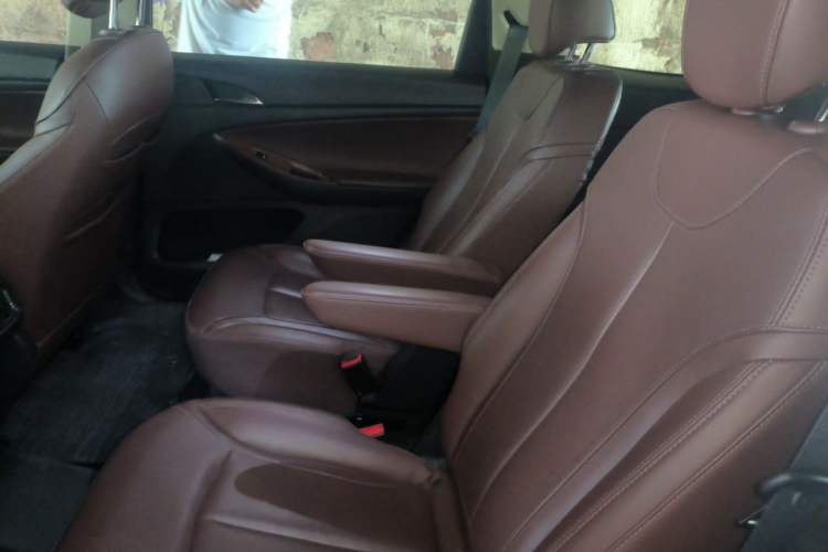 Used Buick GL6 2019 18T 6-Seater Connected Luxury Version China VI Standard Left Rear Seat