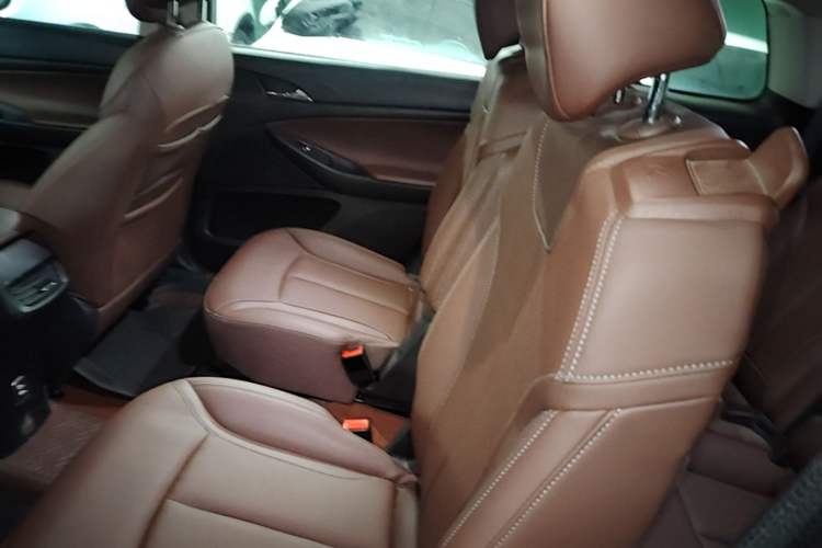 Used Buick GL6 2019 18T 6-Seater Connected Luxury Version China V Standard Left Rear Seat
