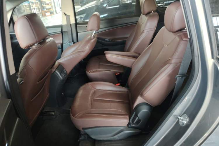 Used Buick GL6 2019 18T 6-Seater Elite Version China VI Standard Left Rear Seat
