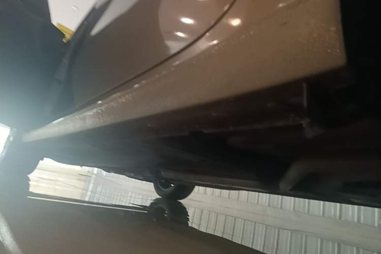 Used Buick GL6 2019 18T 6-Seater Connected Luxury Version China VI Standard Left Side Sill