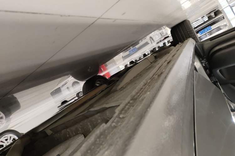 Used Buick GL6 2019 18T 6-Seater Connected Luxury Version China VI Standard Left Side Sill