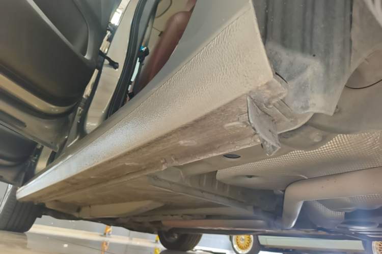 Used Buick GL6 2019 18T 6-Seater Connected Luxury Version China VI Standard Left Side Sill