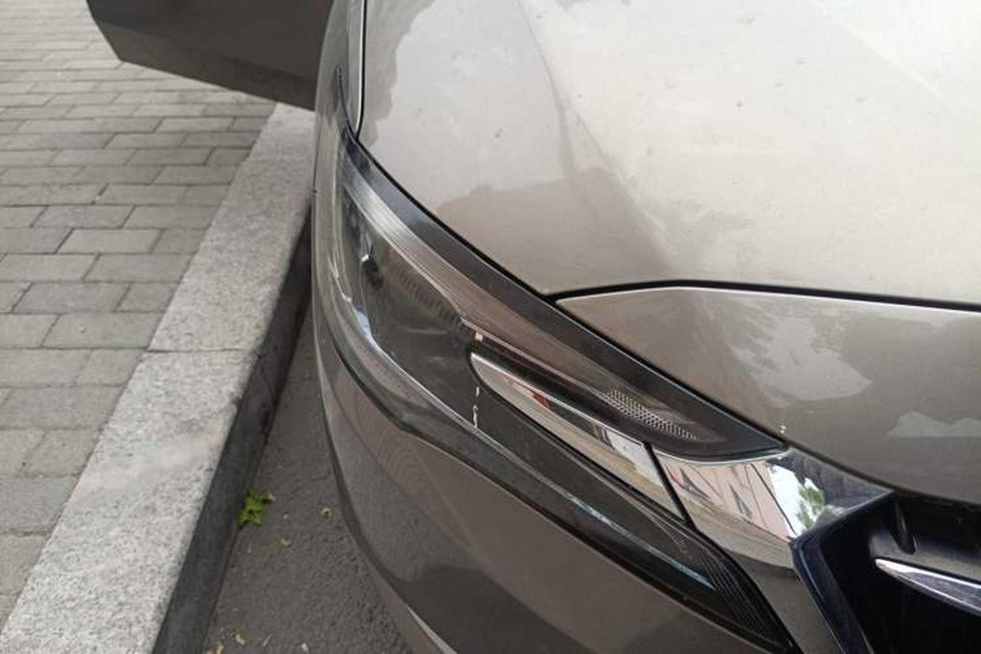 Used Buick GL6 2019 18T 6-Seater Connected Luxury Version China VI Standard Right Front Headlight