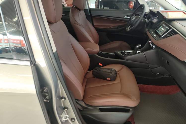 Used Buick GL6 2019 18T 6-Seater Connected Luxury Version China VI Standard Right Front Seat
