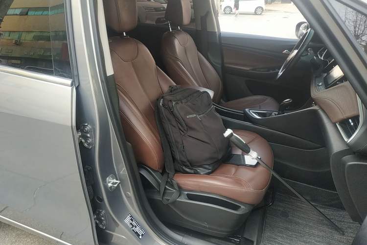 Used Buick GL6 2019 18T 6-Seater Connected Luxury Version China V Standard Right Front Seat
