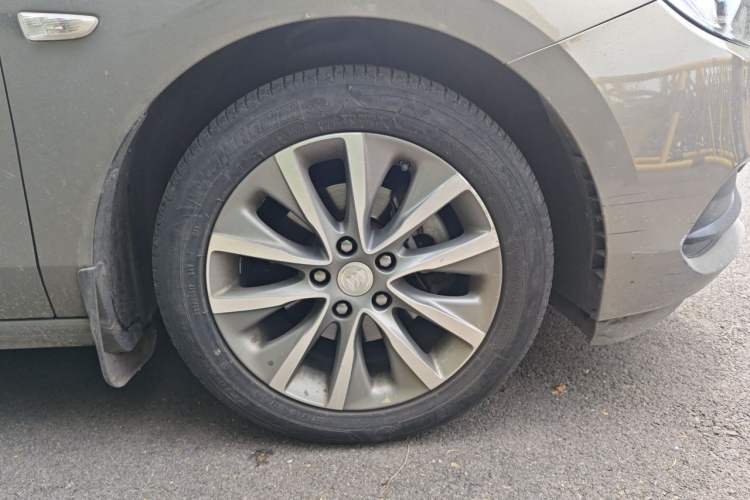 Used Buick GL6 2019 18T 6-Seater Connected Luxury Version China VI Standard Right Front Wheel Hub