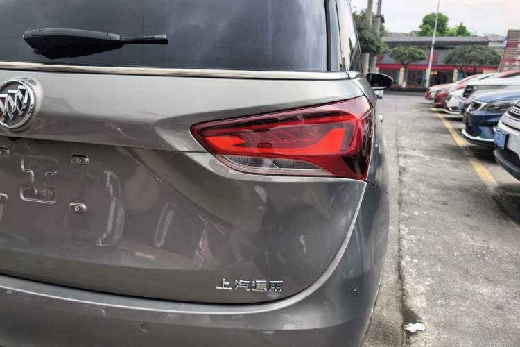 Used Buick GL6 2019 18T 6-Seater Connected Luxury Version China VI Standard Right Rear Taillight