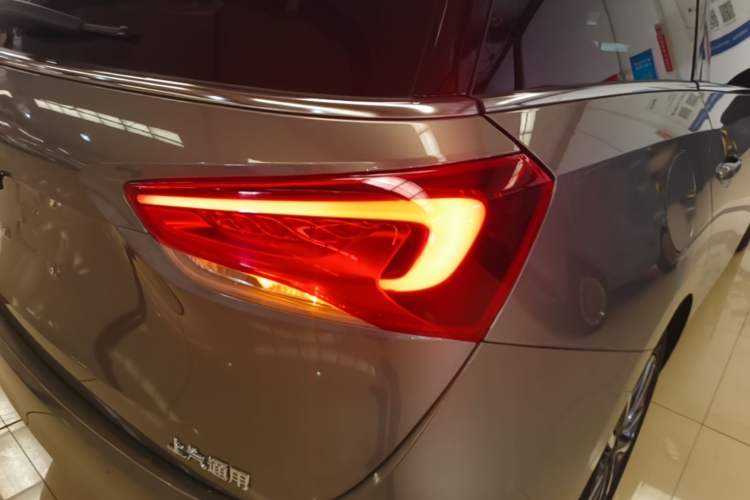 Used Buick GL6 2019 18T 6-Seater Connected Luxury Version China VI Standard Right Rear Taillight