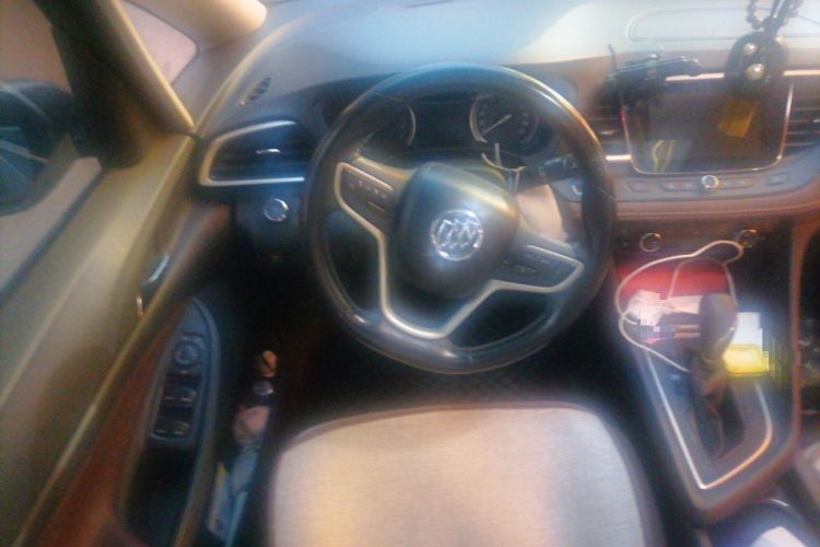 Used Buick GL6 2019 18T 6-Seater Connected Luxury Version China V Standard Steering Wheel