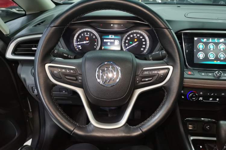 Used Buick GL6 2019 18T 6-Seater Connected Luxury Version China VI Standard Steering Wheel