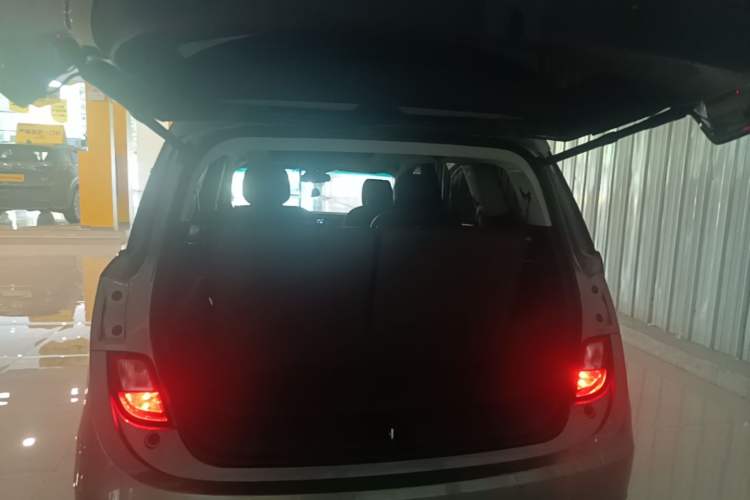Used Buick GL6 2019 18T 6-Seater Connected Luxury Version China VI Standard Trunk