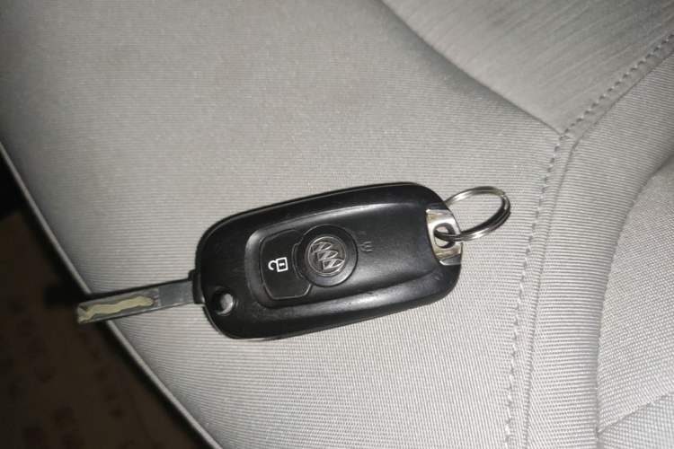 Used Buick GL6 2019 18T 6-Seater Elite Version China VI Standard Vehicle Key