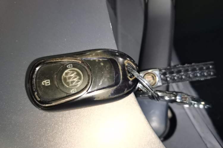 Used Buick GL6 2019 18T 6-Seater Connected Luxury Version China V Standard Vehicle Key