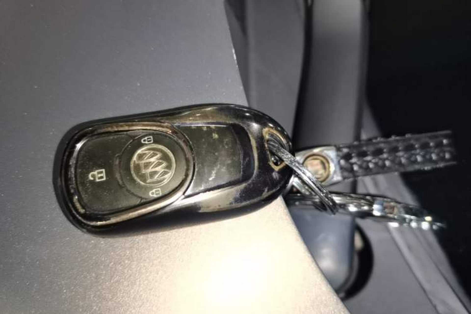 Used Buick GL6 2019 18T 6-Seater Connected Luxury Version China V Standard Vehicle Key