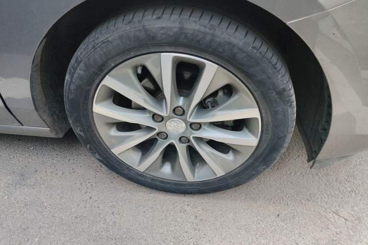 Used Buick GL6 2019 18T 6-Seater Connected Luxury Version China VI Standard Right Front Wheel Hub