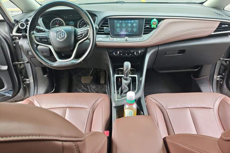 Used Buick GL6 2019 18T 6-Seater Connected Luxury Version China VI Standard Audio And AC Panel