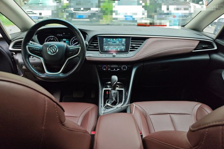 Used Buick GL6 2019 18T 6-Seater Connected Luxury Version China VI Standard Center Console