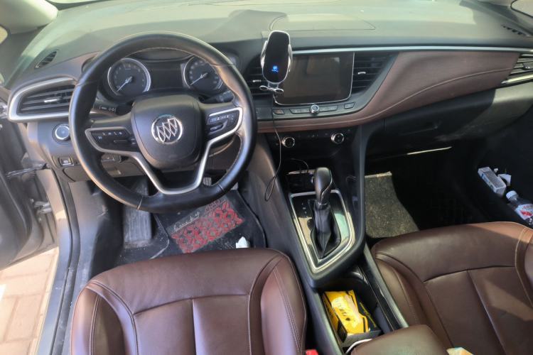 Used Buick GL6 2019 18T 6-Seater Connected Luxury Version China V Standard Center Console