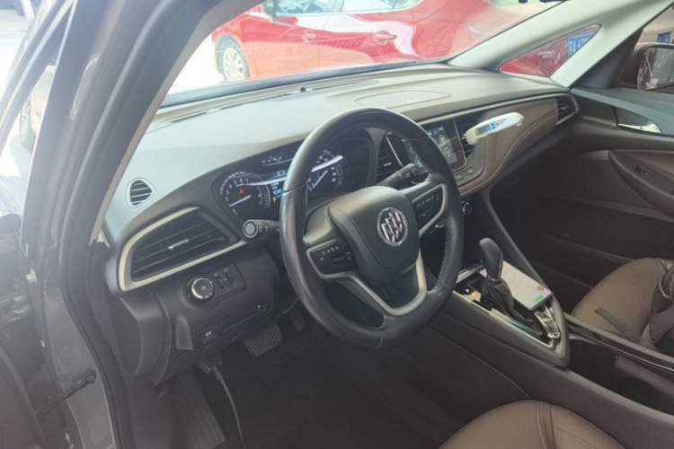 Used Buick GL6 2019 18T 6-Seater Connected Luxury Version China VI Standard Center Console