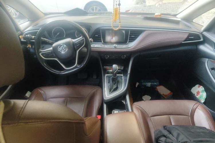 Used Buick GL6 2019 18T 6-Seater Connected Luxury Version China V Standard Center Console
