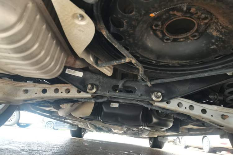 Used Buick GL6 2019 18T 5-Seater Connected Luxury Version China V Standard Chassis Rear