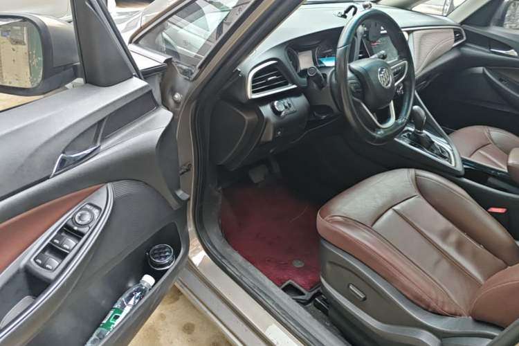 Used Buick GL6 2019 18T 6-Seater Connected Luxury Version China VI Standard Driver Seat