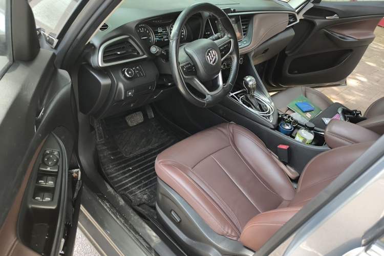 Used Buick GL6 2019 18T 6-Seater Connected Luxury Version China VI Standard Driver Seat