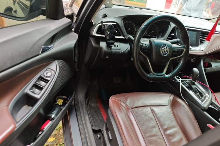 Used Buick GL6 2019 18T 6-Seater Connected Luxury Version China VI Standard Driver Seat
