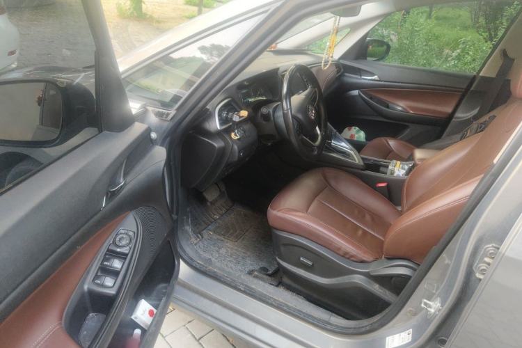 Used Buick GL6 2019 18T 6-Seater Connected Luxury Version China V Standard Driver Seat