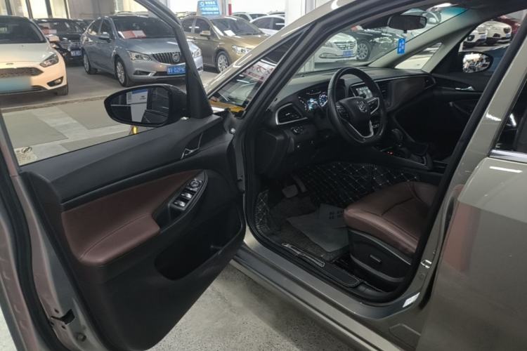 Used Buick GL6 2019 18T 6-Seater Connected Luxury Version China VI Standard Driver Seat