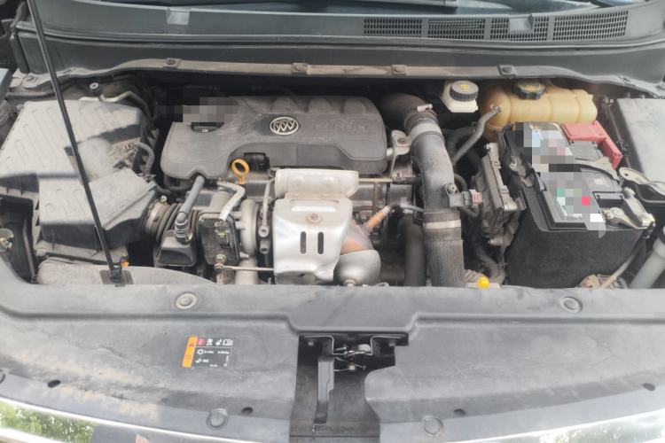 Used Buick GL6 2019 18T 6-Seater Connected Luxury Version China VI Standard Engine Bay