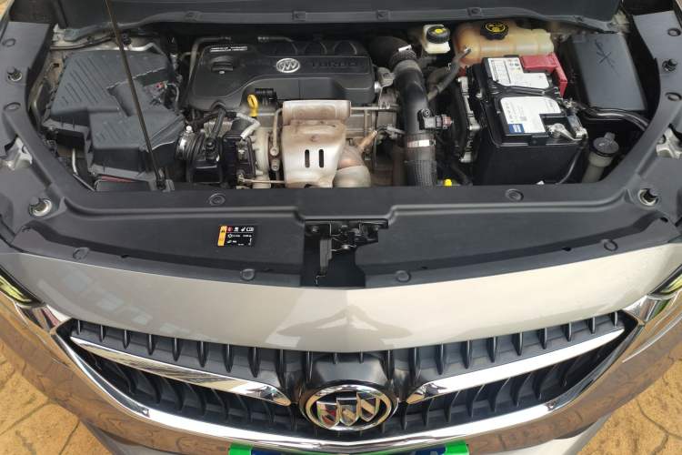 Used Buick GL6 2019 18T 5-Seater Connected Luxury Version China V Standard Engine Bay