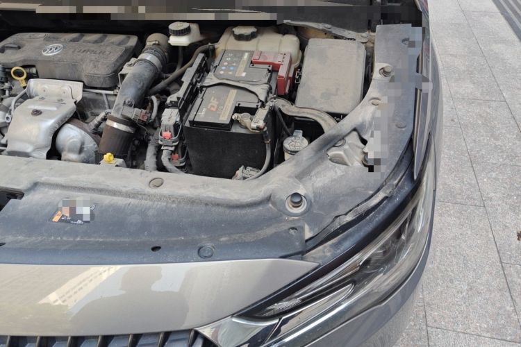Used Buick GL6 2019 18T 6-Seater Connected Luxury Version China VI Standard Engine Bay Left