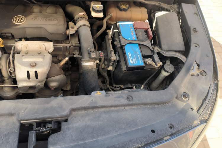 Used Buick GL6 2019 18T 6-Seater Connected Luxury Version China V Standard Engine Bay Left